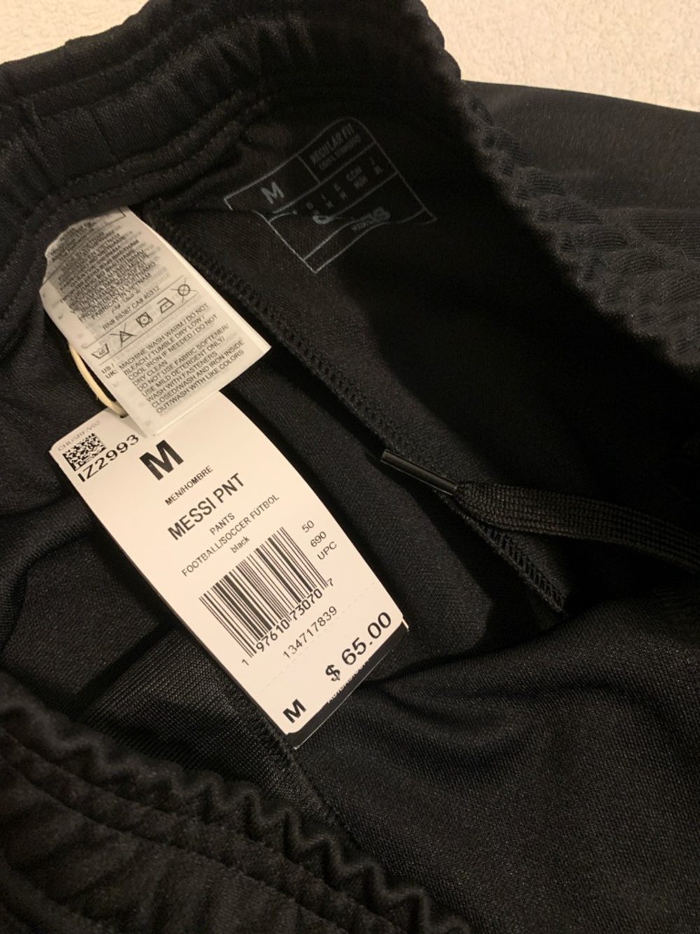Men’s adidas Messi soccer pants! NWT - Picture 4 of 4